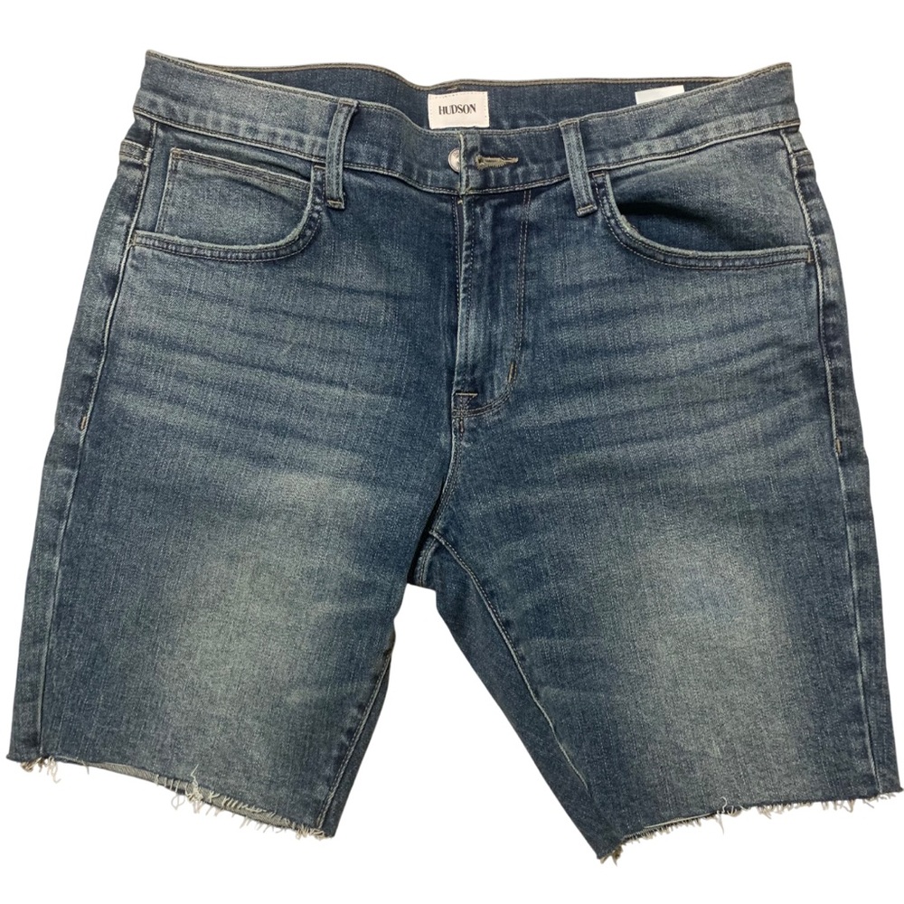 NWOT Hudson Men Blue Jean Shorts with Frayed Hem. 99%Cotton, Sz 33